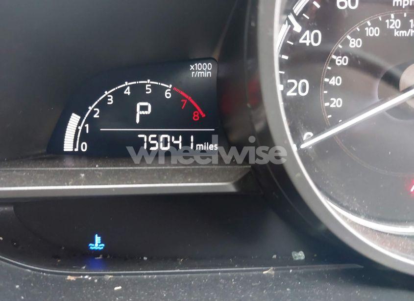 Photo 12 of 2018 Mazda Mazda3 TOURING (VIN 3MZBN1L31JM181613)