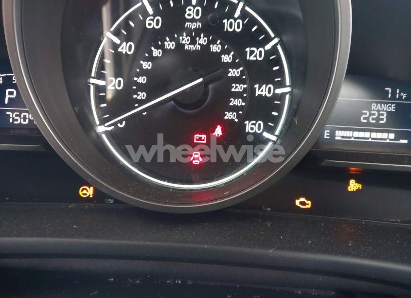 Photo 7 of 2018 Mazda Mazda3 TOURING (VIN 3MZBN1L31JM181613)