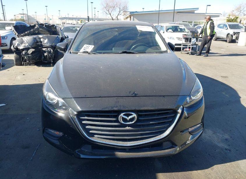 Photo 12 of 2018 Mazda Mazda3 TOURING (VIN 3MZBN1L32JM273992)