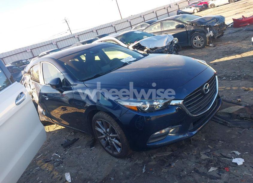 2018 Mazda Mazda3 TOURING (VIN 3MZBN1L34JM229217) main photo