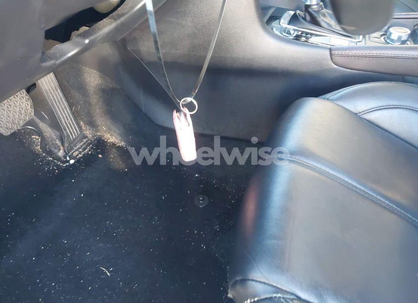 Photo 11 of 2018 Mazda Mazda3 TOURING (VIN 3MZBN1L34JM229217)