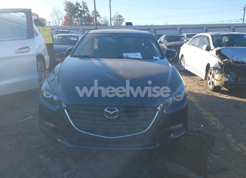 Photo 12 of 2018 Mazda Mazda3 TOURING (VIN 3MZBN1L34JM229217)