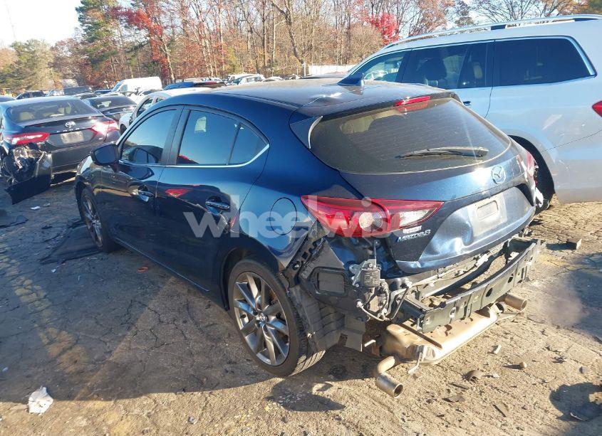 Photo 3 of 2018 Mazda Mazda3 TOURING (VIN 3MZBN1L34JM229217)