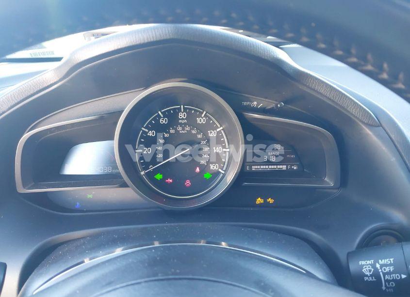 Photo 7 of 2018 Mazda Mazda3 TOURING (VIN 3MZBN1L34JM229217)