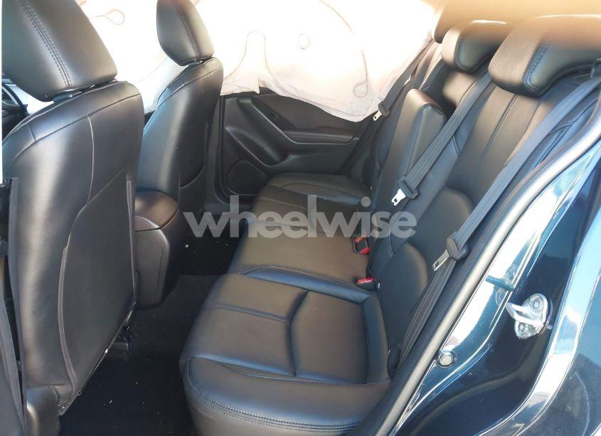 Photo 8 of 2018 Mazda Mazda3 TOURING (VIN 3MZBN1L34JM229217)