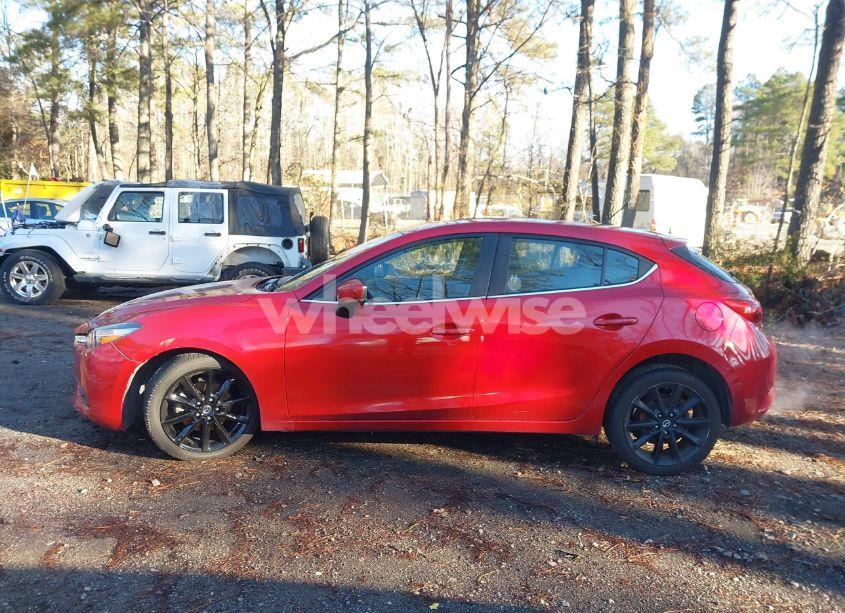 Photo 14 of 2018 Mazda Mazda3 TOURING (VIN 3MZBN1L38JM177719)