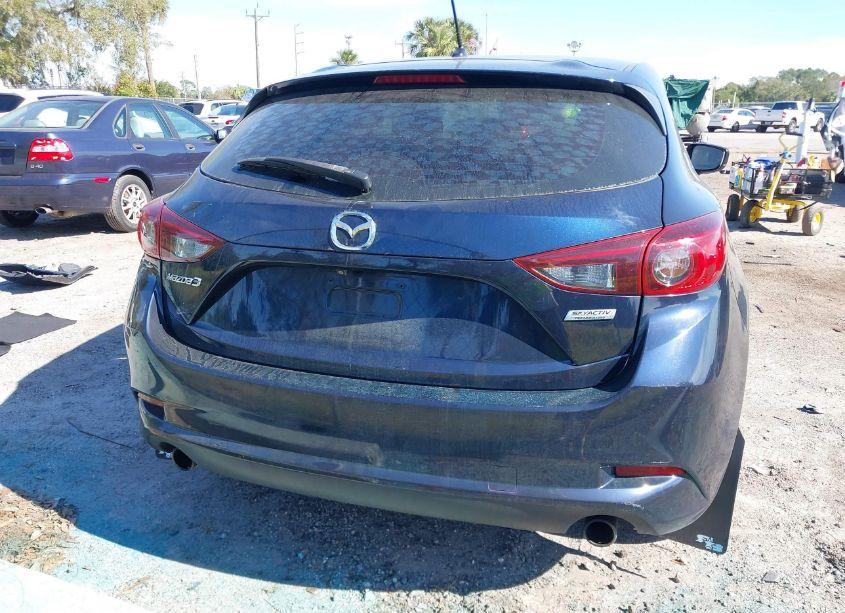 Photo 17 of 2018 Mazda Mazda3 TOURING (VIN 3MZBN1L38JM252127)