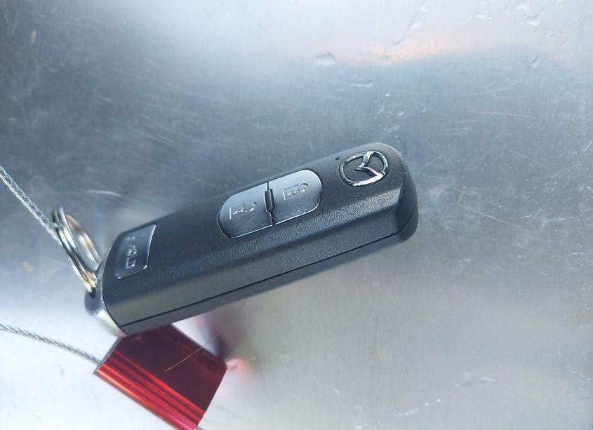 Photo 11 of 2017 Mazda Mazda3 TOURING 2.5 (VIN 3MZBN1L39HM141497)