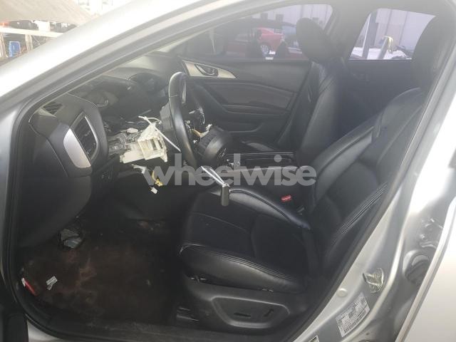 Photo 8 of 2018 MAZDA 3 TOURING N/A (VIN 3MZBN1L39JM203695)