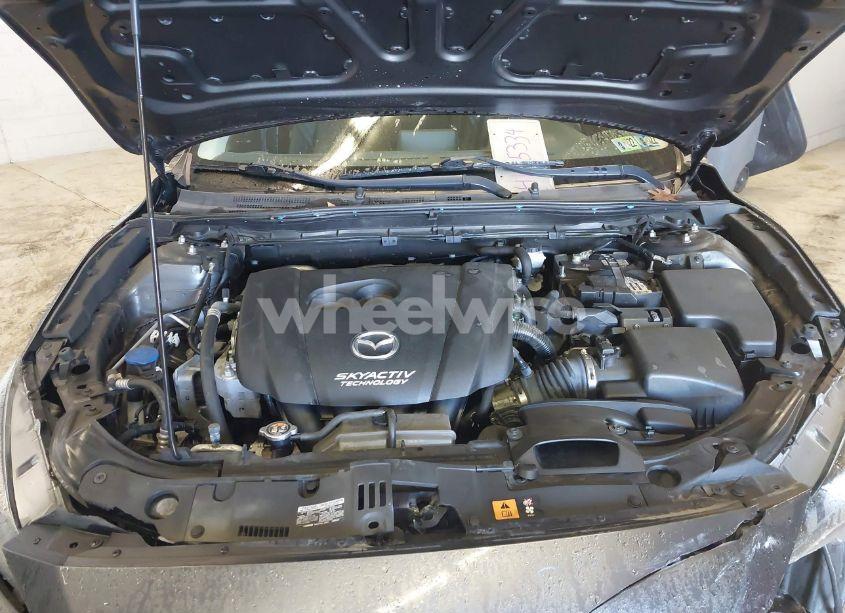 Photo 10 of 2018 Mazda Mazda3 TOURING (VIN 3MZBN1L3XJM197387)