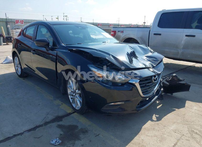 2017 Mazda Mazda3 TOURING (VIN 3MZBN1L71HM104155) main photo