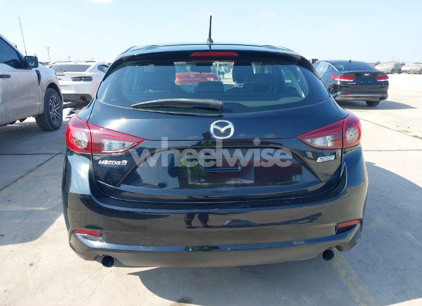 Photo 16 of 2017 Mazda Mazda3 TOURING (VIN 3MZBN1L71HM104155)