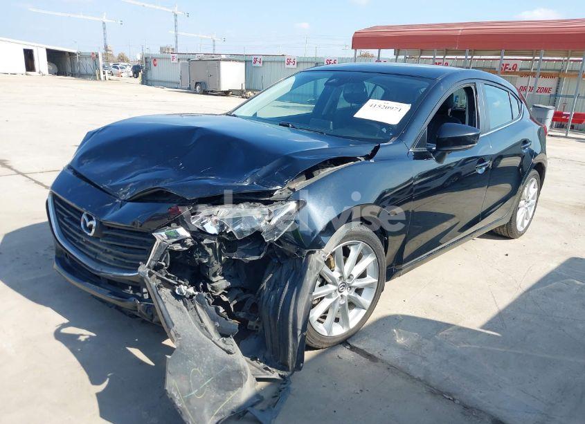 Photo 2 of 2017 Mazda Mazda3 TOURING (VIN 3MZBN1L71HM104155)