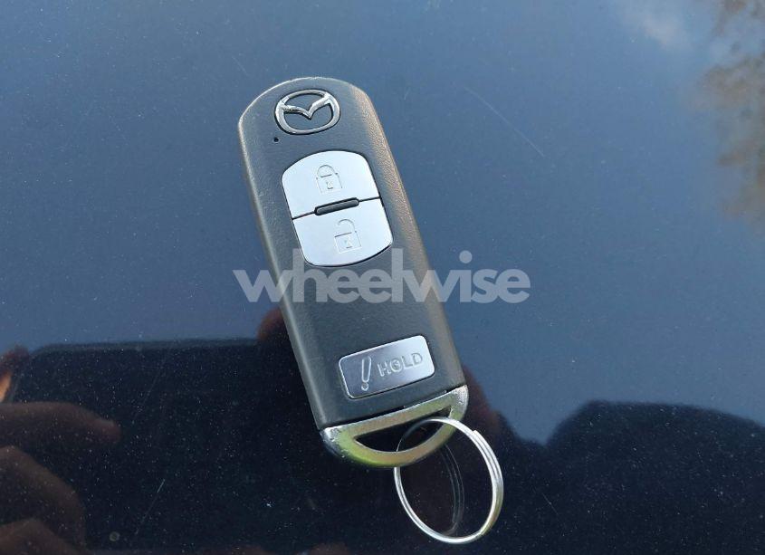 Photo 11 of 2017 Mazda Mazda3 TOURING (VIN 3MZBN1L72HM125872)