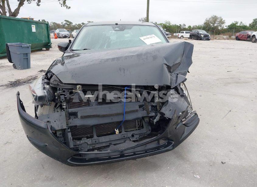 Photo 12 of 2017 Mazda Mazda3 TOURING (VIN 3MZBN1L72HM125872)