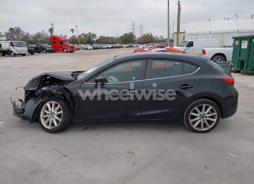 Photo 14 of 2017 Mazda Mazda3 TOURING (VIN 3MZBN1L72HM125872)