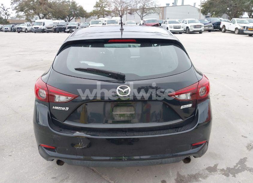 Photo 16 of 2017 Mazda Mazda3 TOURING (VIN 3MZBN1L72HM125872)