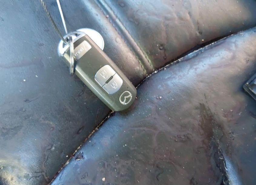 Photo 11 of 2017 Mazda Mazda3 TOURING (VIN 3MZBN1L72HM126777)