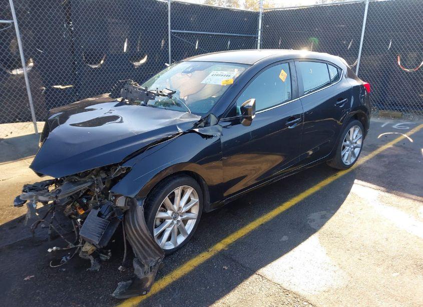 Photo 2 of 2017 Mazda Mazda3 TOURING (VIN 3MZBN1L72HM126777)