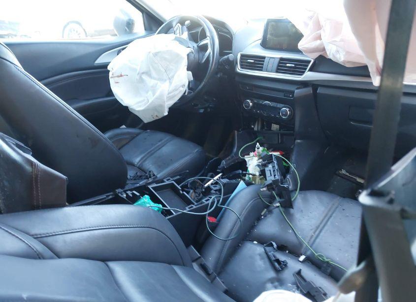 Photo 5 of 2017 Mazda Mazda3 TOURING (VIN 3MZBN1L72HM126777)