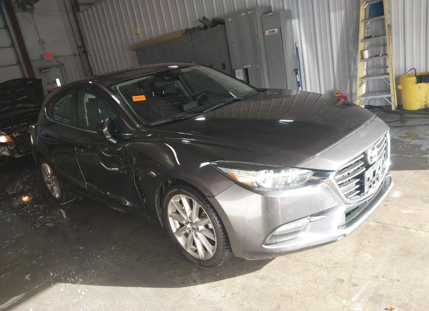 2017 Mazda Mazda3 TOURING (VIN 3MZBN1L74HM108703) main photo