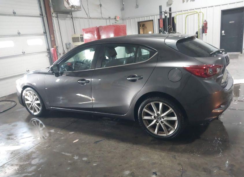 Photo 14 of 2017 Mazda Mazda3 TOURING (VIN 3MZBN1L74HM108703)