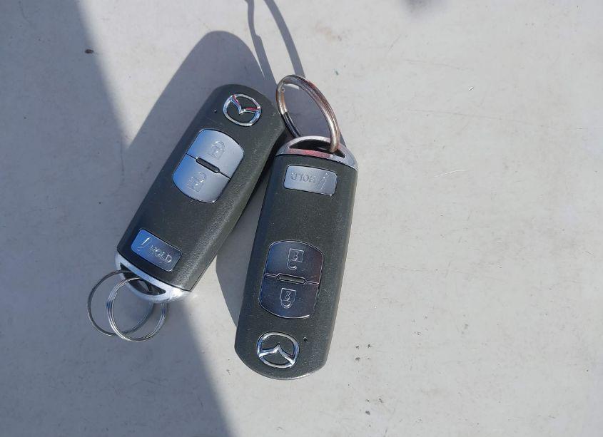 Photo 11 of 2017 Mazda Mazda3 TOURING (VIN 3MZBN1L75HM109438)