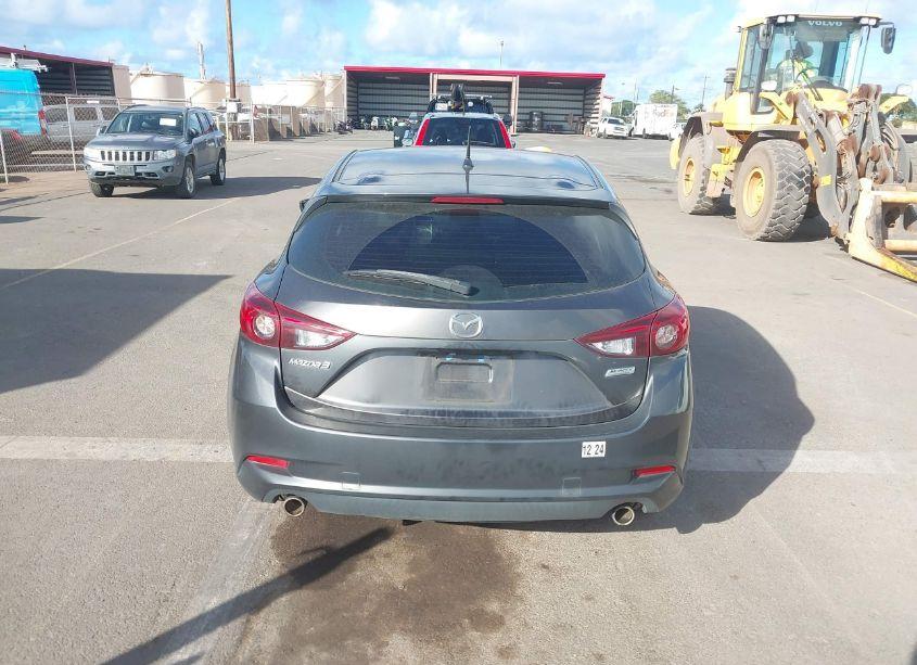 Photo 16 of 2017 Mazda Mazda3 TOURING (VIN 3MZBN1L75HM109438)