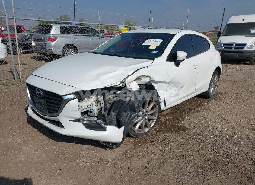 Photo 2 of 2017 Mazda Mazda3 TOURING (VIN 3MZBN1L77HM157118)