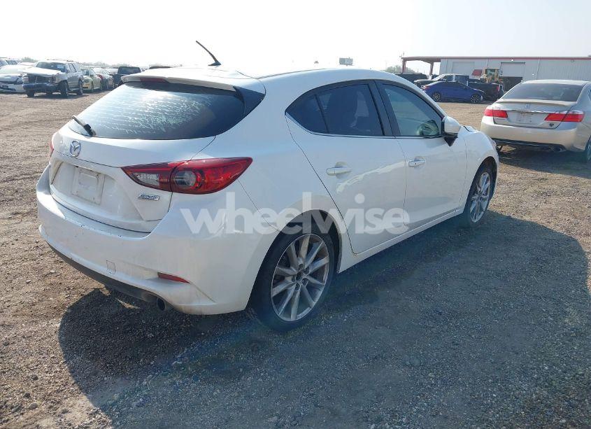 Photo 4 of 2017 Mazda Mazda3 TOURING (VIN 3MZBN1L77HM157118)