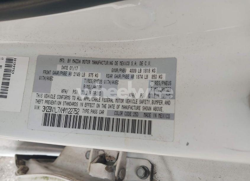 Photo 9 of 2017 Mazda Mazda3 TOURING (VIN 3MZBN1L7XHM122752)