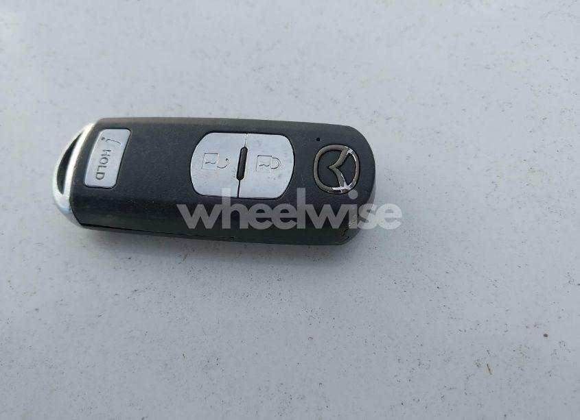 Photo 11 of 2017 Mazda Mazda3 GRAND TOURING (VIN 3MZBN1M30HM145405)