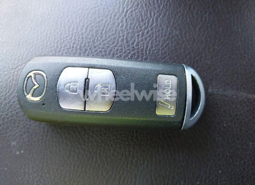 Photo 11 of 2018 Mazda Mazda3 GRAND TOURING (VIN 3MZBN1M30JM158502)