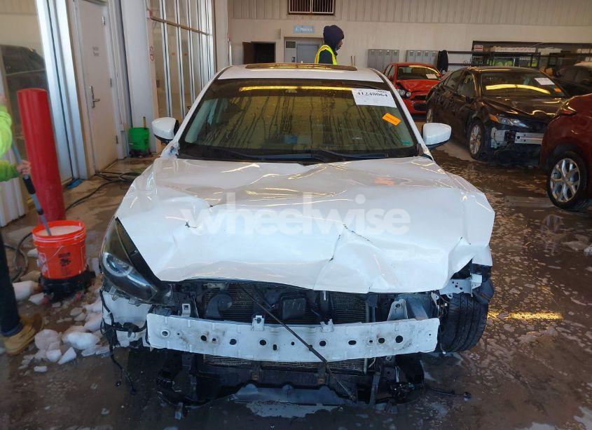 Photo 13 of 2018 Mazda Mazda3 GRAND TOURING (VIN 3MZBN1M32JM266149)