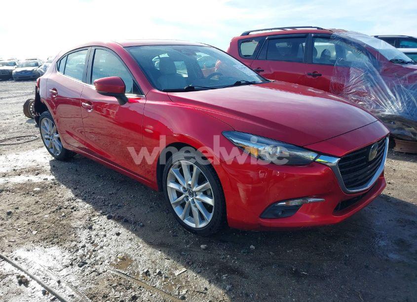 2017 Mazda Mazda3 GRAND TOURING (VIN 3MZBN1M33HM140540) main photo