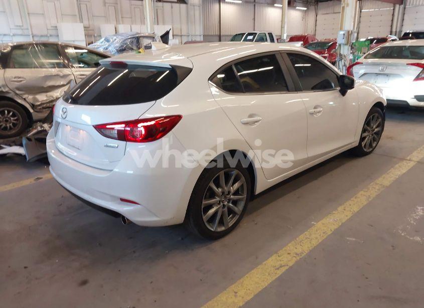 Photo 4 of 2018 Mazda Mazda3 GRAND TOURING (VIN 3MZBN1M34JM248428)