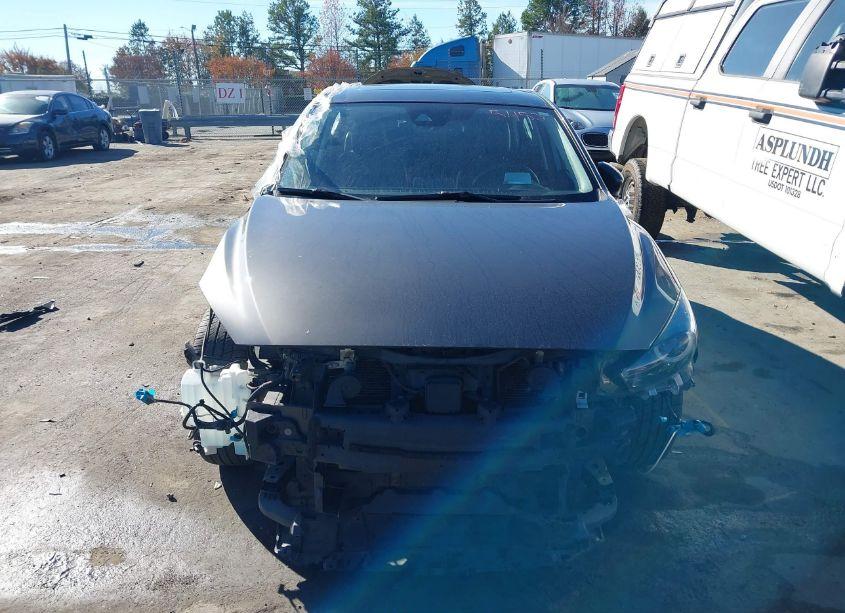 Photo 12 of 2018 Mazda Mazda3 GRAND TOURING (VIN 3MZBN1M37JM161106)