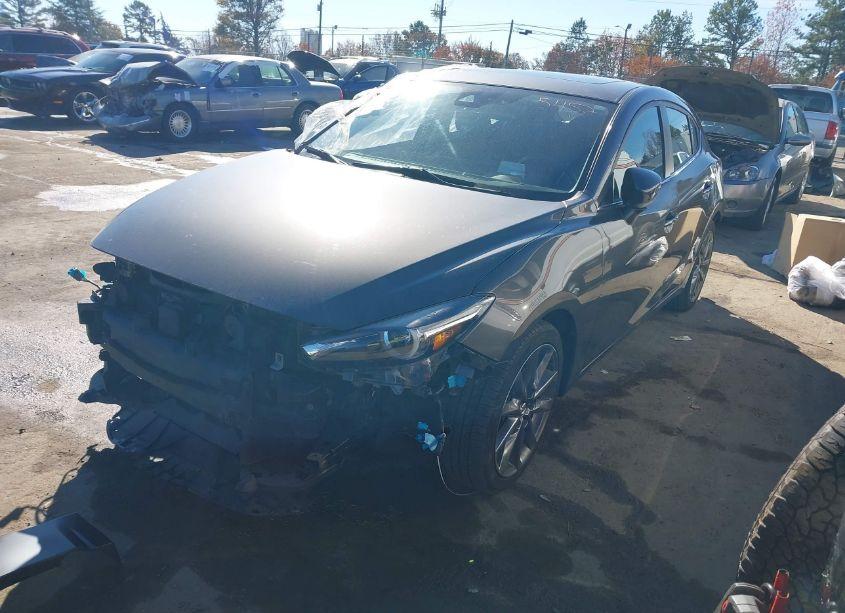 Photo 2 of 2018 Mazda Mazda3 GRAND TOURING (VIN 3MZBN1M37JM161106)