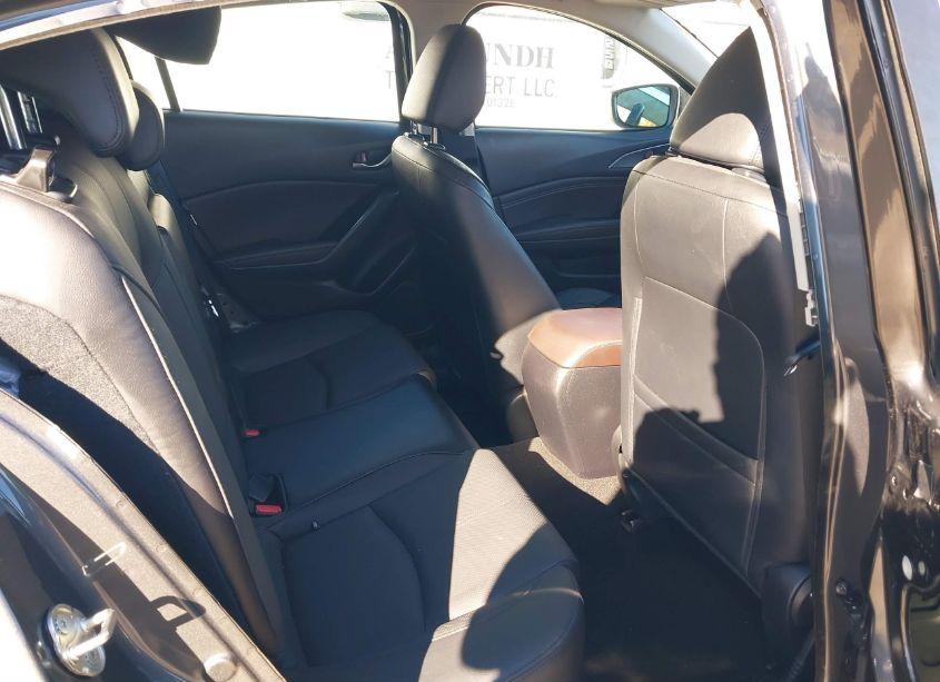 Photo 8 of 2018 Mazda Mazda3 GRAND TOURING (VIN 3MZBN1M37JM161106)