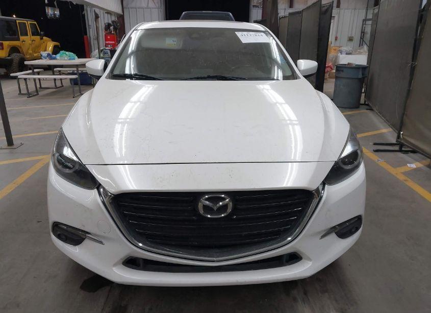 Photo 12 of 2018 Mazda Mazda3 GRAND TOURING (VIN 3MZBN1M37JM165706)