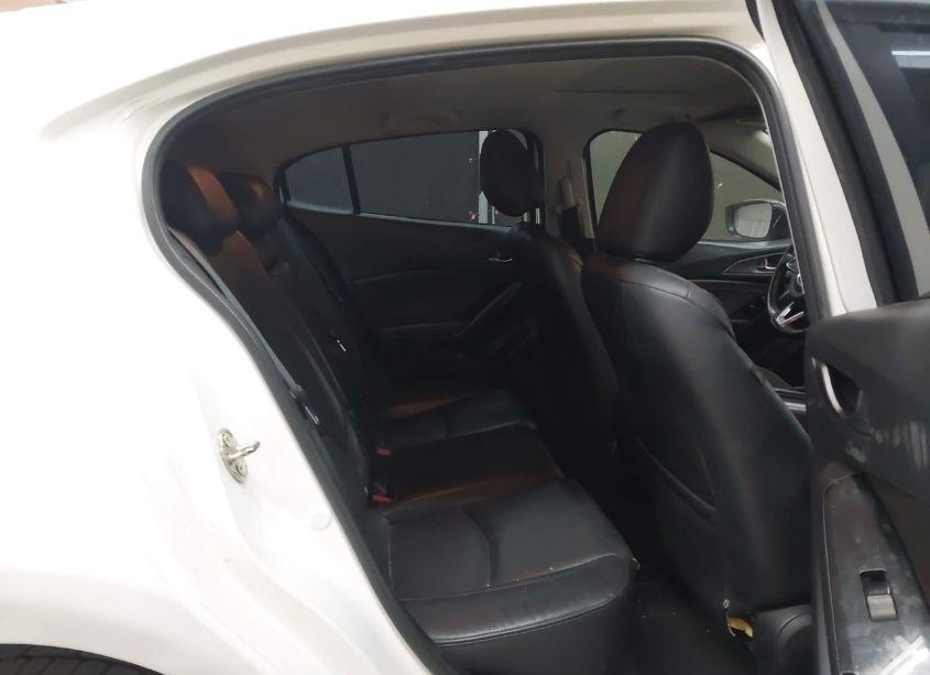 Photo 8 of 2018 Mazda Mazda3 GRAND TOURING (VIN 3MZBN1M37JM165706)