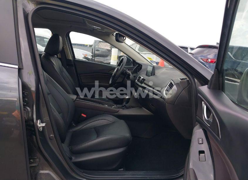 Photo 5 of 2018 Mazda Mazda3 GRAND TOURING (VIN 3MZBN1M37JM170131)