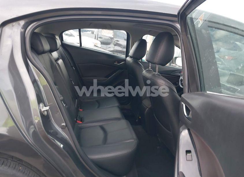 Photo 8 of 2018 Mazda Mazda3 GRAND TOURING (VIN 3MZBN1M37JM170131)