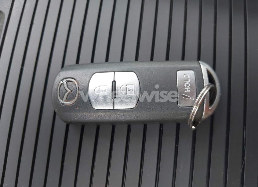 Photo 11 of 2017 Mazda Mazda3 GRAND TOURING (VIN 3MZBN1M39HM142633)