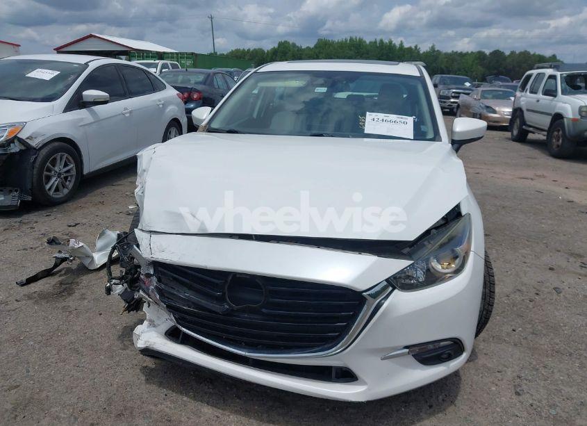 Photo 13 of 2017 Mazda Mazda3 GRAND TOURING (VIN 3MZBN1M39HM142633)