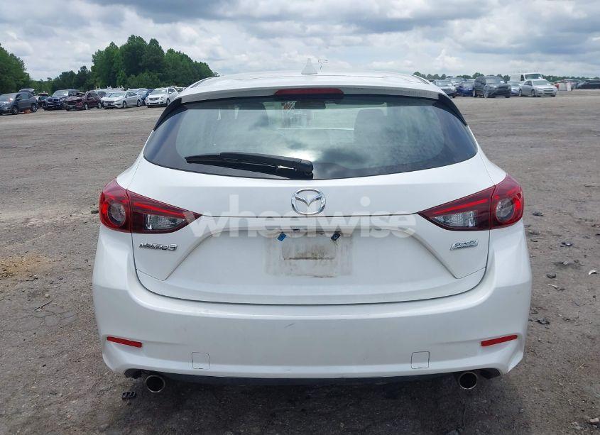 Photo 17 of 2017 Mazda Mazda3 GRAND TOURING (VIN 3MZBN1M39HM142633)