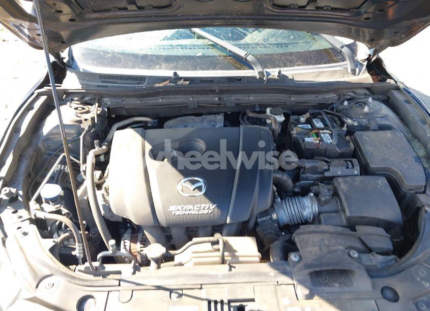 Photo 10 of 2018 Mazda Mazda3 SPORT (VIN 3MZBN1U71JM216068)