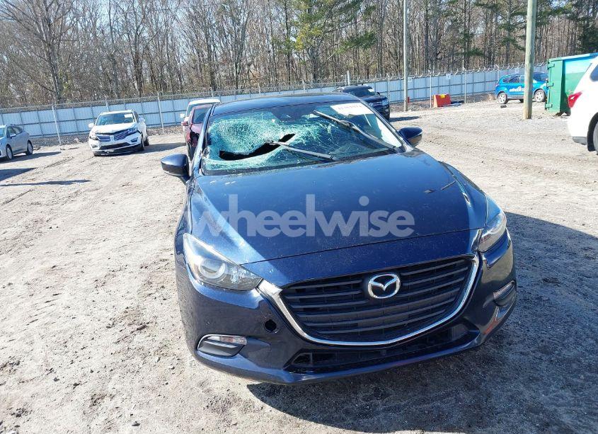 Photo 12 of 2018 Mazda Mazda3 SPORT (VIN 3MZBN1U71JM216068)
