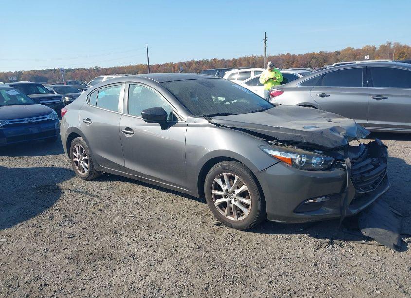 2018 Mazda Mazda3 SPORT (VIN 3MZBN1U71JM232576) main photo