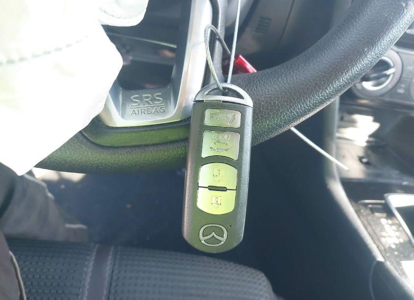 Photo 11 of 2018 Mazda Mazda3 SPORT (VIN 3MZBN1U71JM232576)